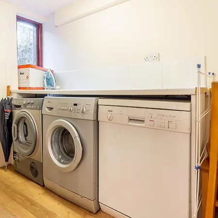 4 Bed In Ambleside Oc-Lr050 *